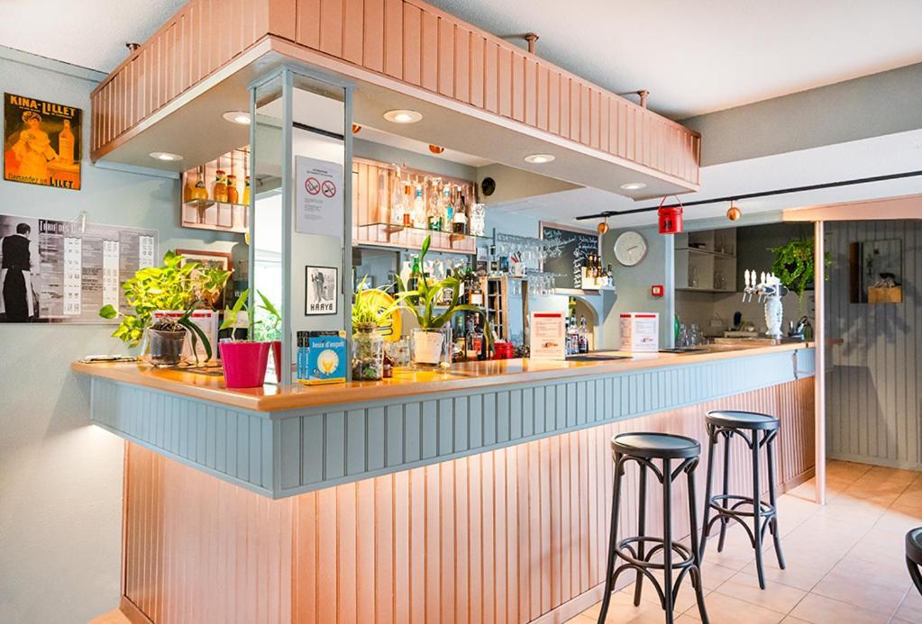 Logis Hotel- Hotel Restaurant Le Rialto Le Sequestre Eksteriør bilde