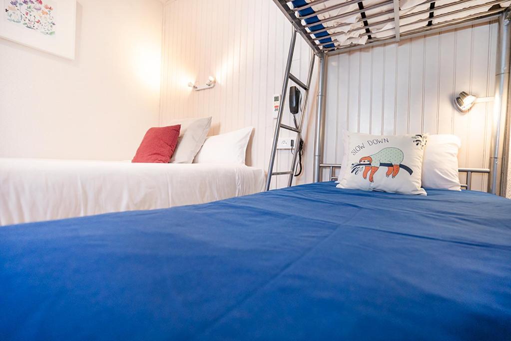 Logis Hotel- Hotel Restaurant Le Rialto Le Sequestre Eksteriør bilde