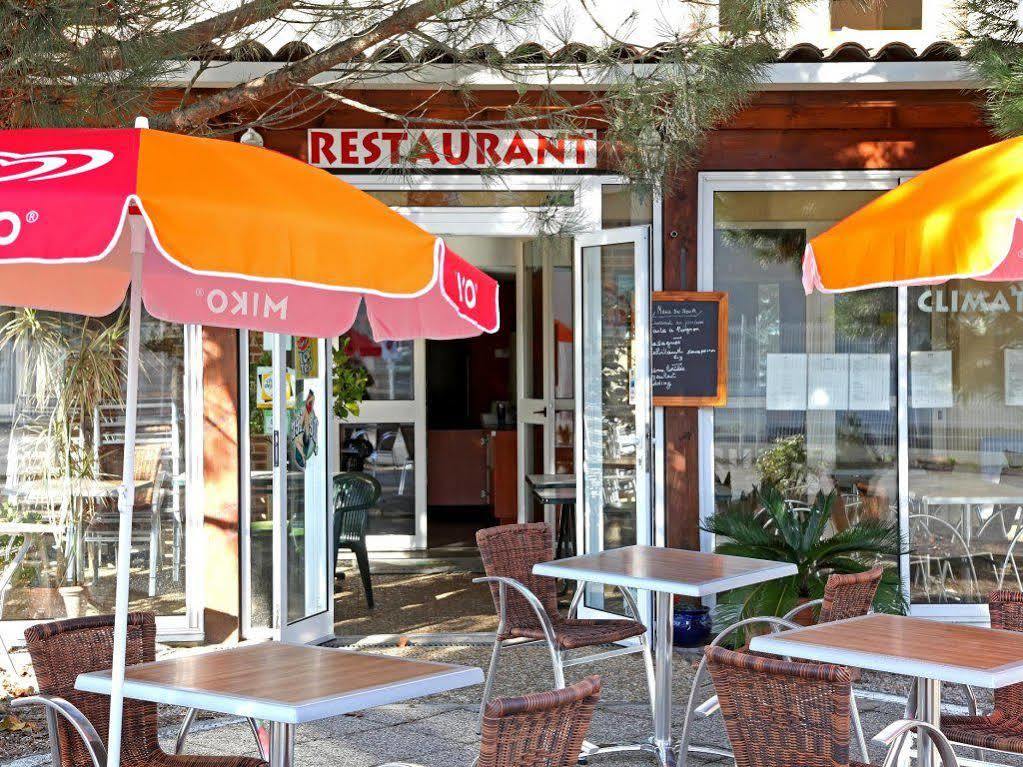 Logis Hotel- Hotel Restaurant Le Rialto Le Sequestre Eksteriør bilde